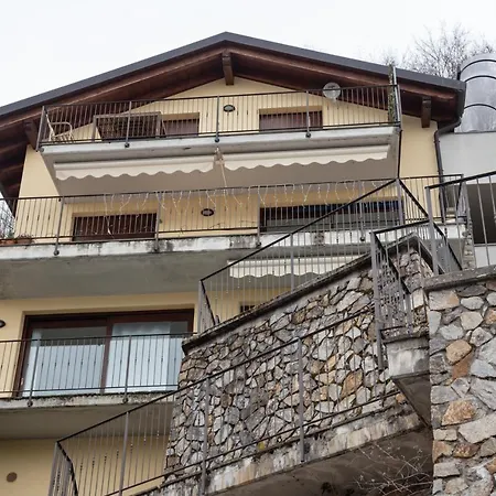 Apartment Apt With Panoramic Terrace! Bellano